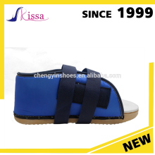 2017 Continued hot sale effective medical orthopedic shoes for older people