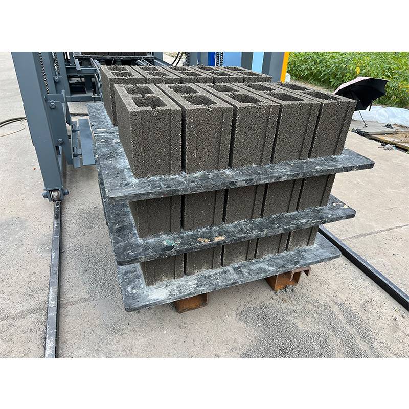 Усовершенствованный цементный кирпичный китайский поставщик китайский поставщик Advanced cement brick making machine Chinese supplier