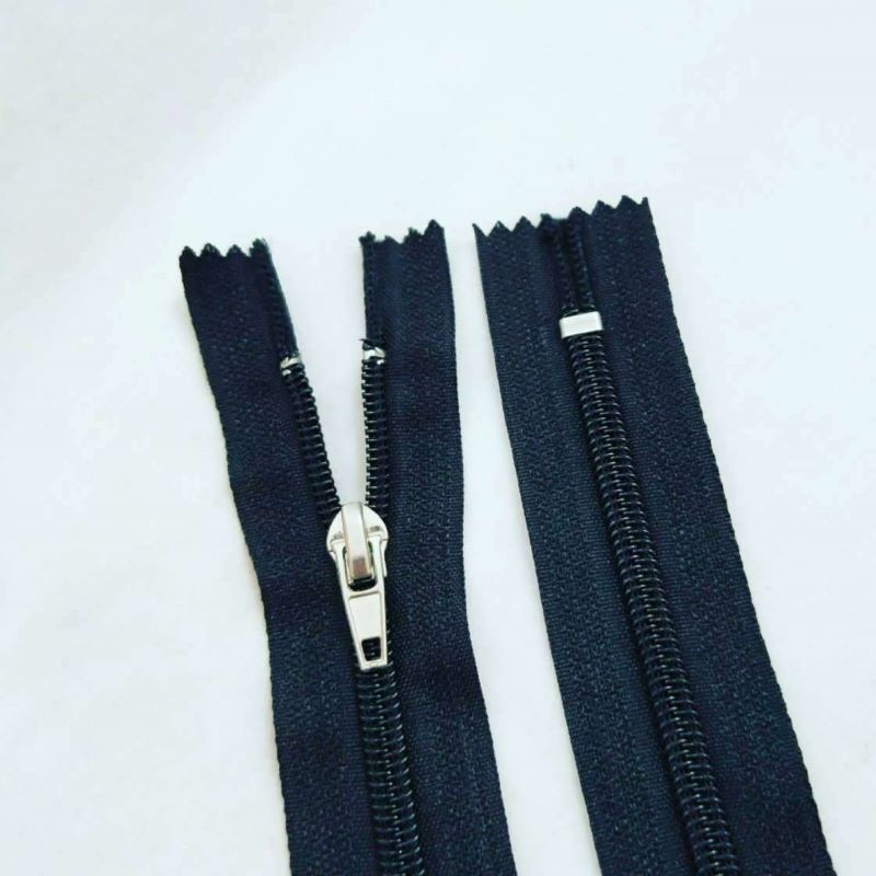 Sale Good design nylon zippers in bulk 