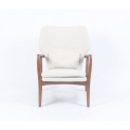 Nowoczesny designerski fotel z wełny z litego drewna Carlo