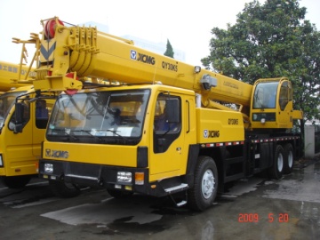 QY25K truck crane(25Ton truck crane,25Ton hydraulic crane)