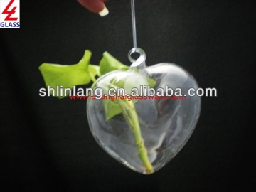 Glassware & Glass vase