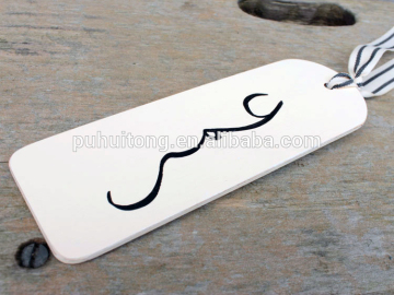 Paint color wooden engraved tag / clothing tag/ badges