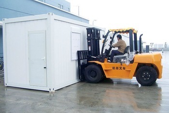 Prefab flat packing container house