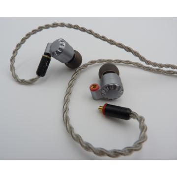 HiFi Earphones for Musicians with Detachable MMCX Earbuds