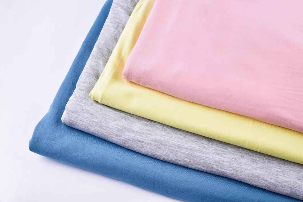 การปรับแต่งการถักผ้าเจอร์ซีย์สแปนเด็กซ์ T / R ย้อมธรรมดานุ่ม 40s สำหรับการแต่งกาย