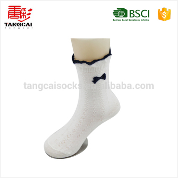 Classic style breathable young custom girls children socks