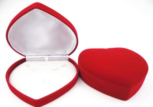 심장 모양의 벨벳 보석 선물 상자