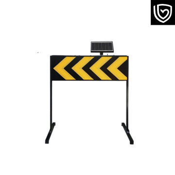 Solar single and double guide sign arrow light