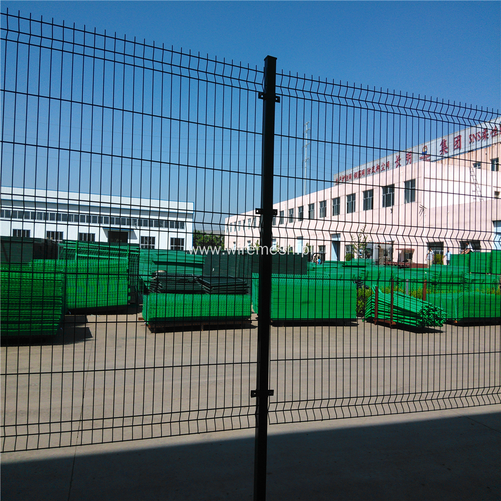 Commercial Galvanized steel Curved 3d Mesh Fence