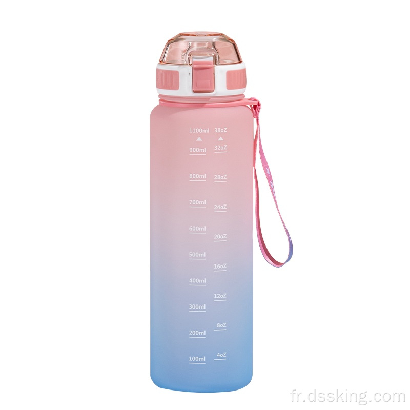 Bouteille de bouteille d&#39;eau gratuite BPA Bouteille en plastique à l&#39;épreuve des fuites avec marqueurs de minuterie