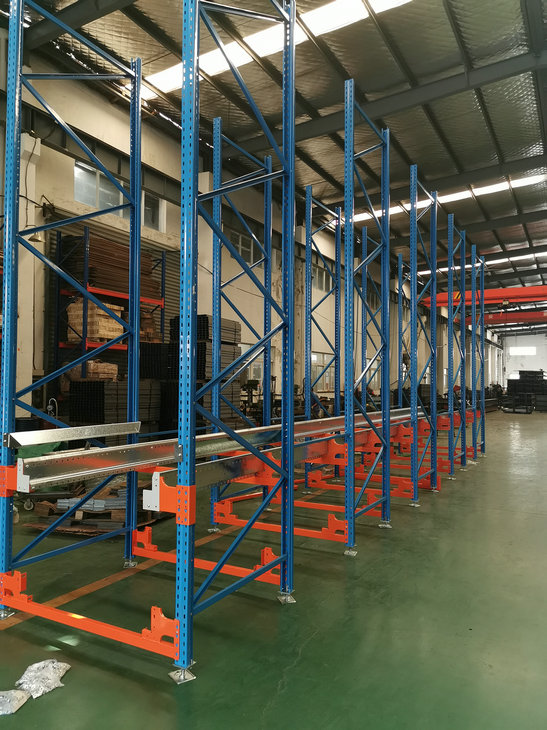 Radio Shuttle Racking