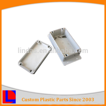 Customized injection molded plastic case