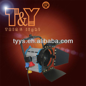 pole-operated 650watts fresnel tungsten light