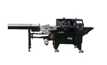 SERVO INTELLIGENT PILLOW TYPE PACKING MACHINE