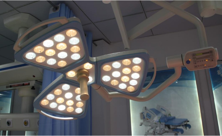 surgical operating lamp