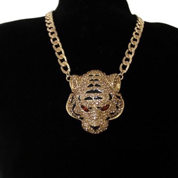 Rhinestone Studded Tiger Fashion Necklace