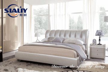 Leather Bed Bright Color