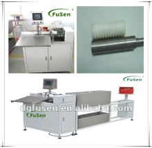 Plastic single loop wire forming machine