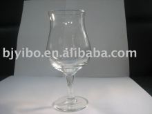 Transparent goblet glassware in tableware