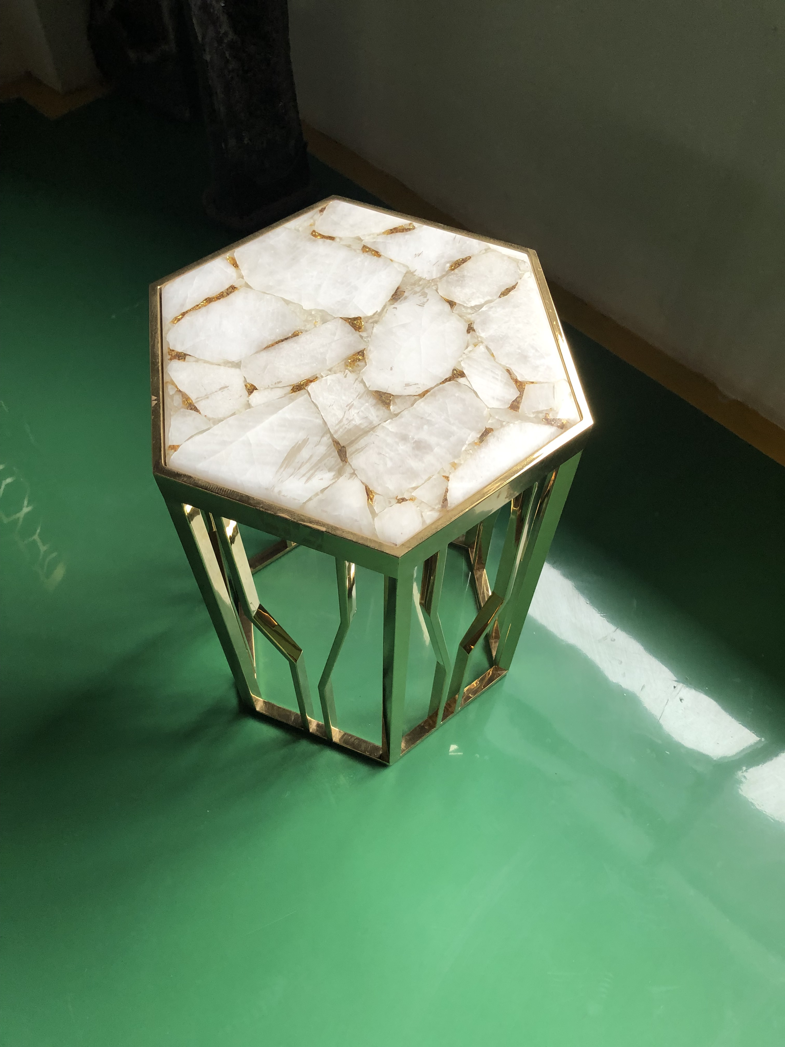 China mesa semipreciosa de piedra hexagonal de ágata blanca Fabricantes