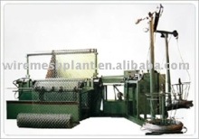 Semiautomatic chain link fence making machine