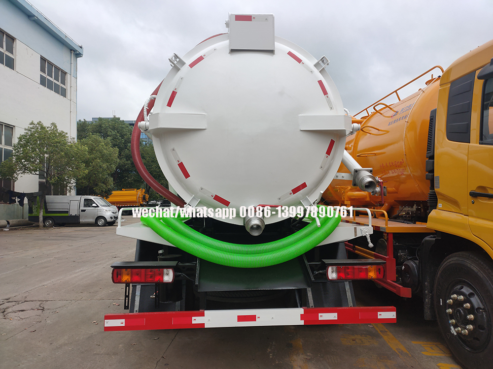 Sewage Vacuum Truck4 Jpg