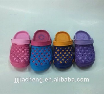 2015 newest style and comfortable Kid garden shoes