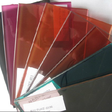 Colored Laminated Glass with Colored PVB