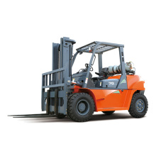 Affordable 3m Lift 7 Ton CPCD70 Forklift with Soil Tires