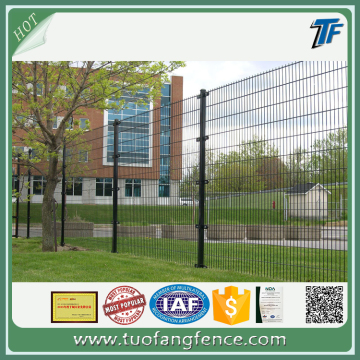 656 Twin wire welded mesh fencing panals