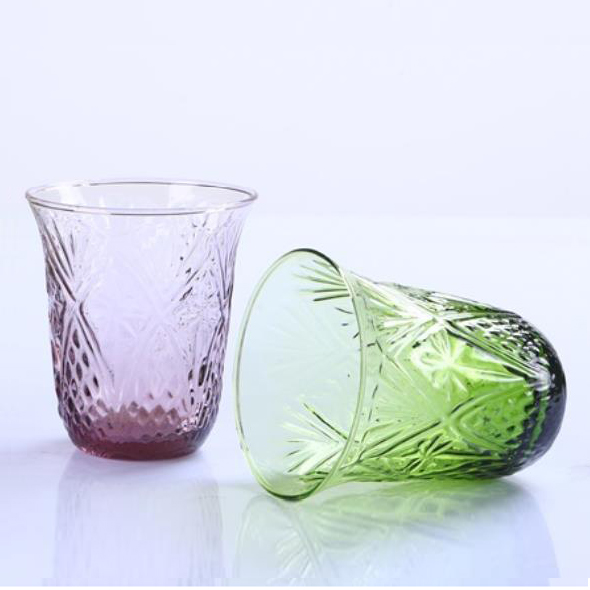 Br 9112hot Sale Hand Carved Vintage Pattern Colored Glass Cups