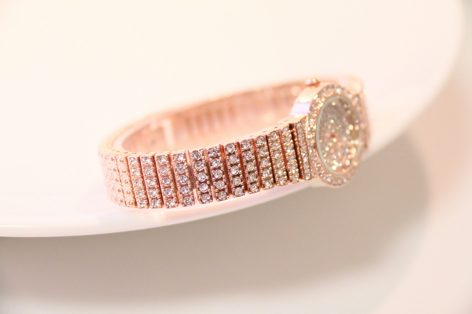 BS Bee sister Top Luxury Brand Ladies Casual Women's Bracelet Watches High Quality Diamond Quality Watch relogio feminino