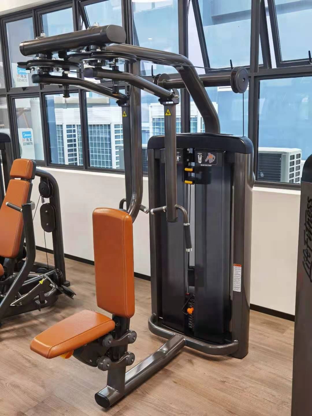 Fitness gym machine