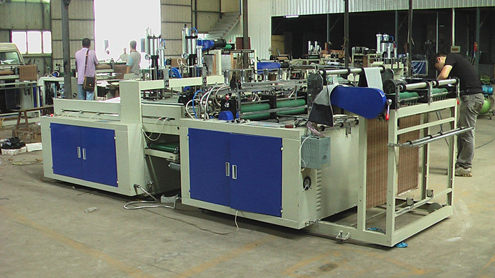 AUTO T-shirt bag making machine 