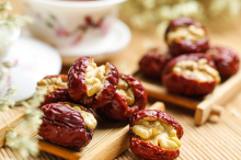 Best price of Red Dates With Walnut Meats