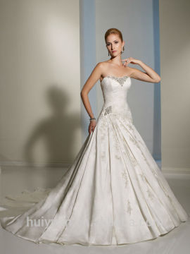 elegant white sleeveless embroidery beads satin dressing gown