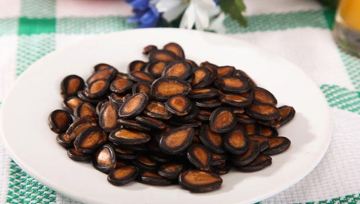 Middle-Sized Red Dates Black Melon Seed