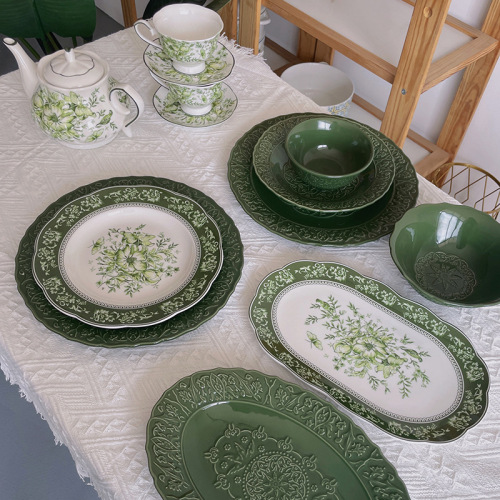 Set di stoviglie in ceramica verde scuro vintage francese Mary