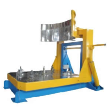 Cone yarn unloading machine