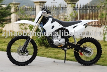 Air cooled dirt bike