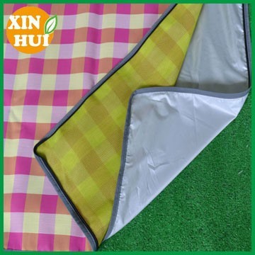 pe portable waterproof beach mat