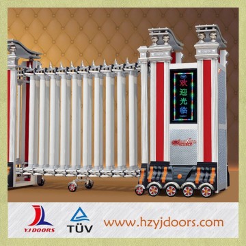 Aluminum alloy electric trackless retractable fencing gate