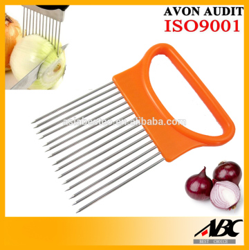 LFGB Convenient Onion Holder Onion Slicer