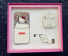 2016 Oneline shopping promotional gift Products Lovely Hello kitty Cartoon Power Bank