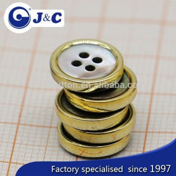 2015 fashion Manufacture electroplate black MOP shell button
