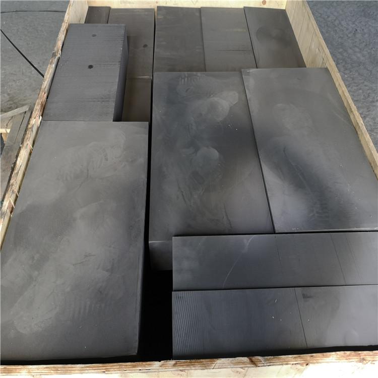 High-density molded carbon graphite