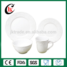 Cheap bulk white embossed ceramic dinner set