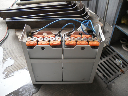 Traction battery for forklift