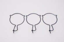 Automobile separation bearing clamp